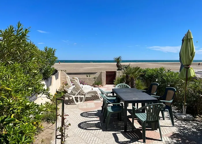 Appartement Liberssan Les Pieds Dans Le Sable, Rez De Plage